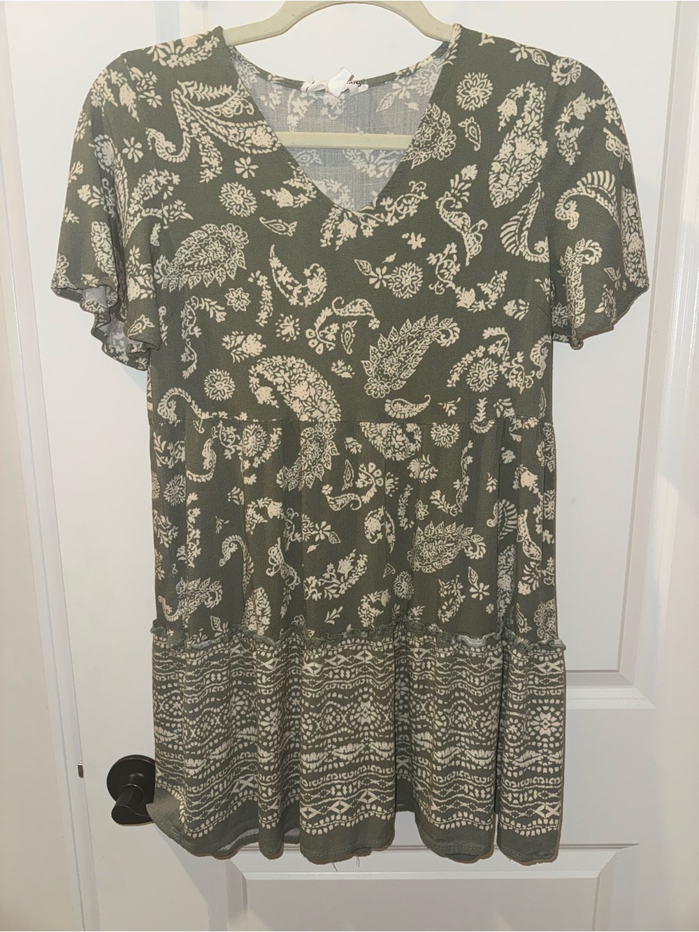 Lucky Brand Women's Olive Green Paisley V-Neck dress